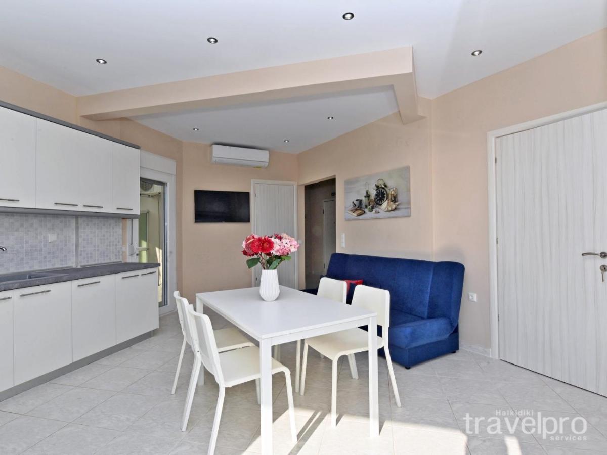 Sabbia Apartments Seafront By Rentalspro Services - Nea Moudania Halkidiki Экстерьер фото