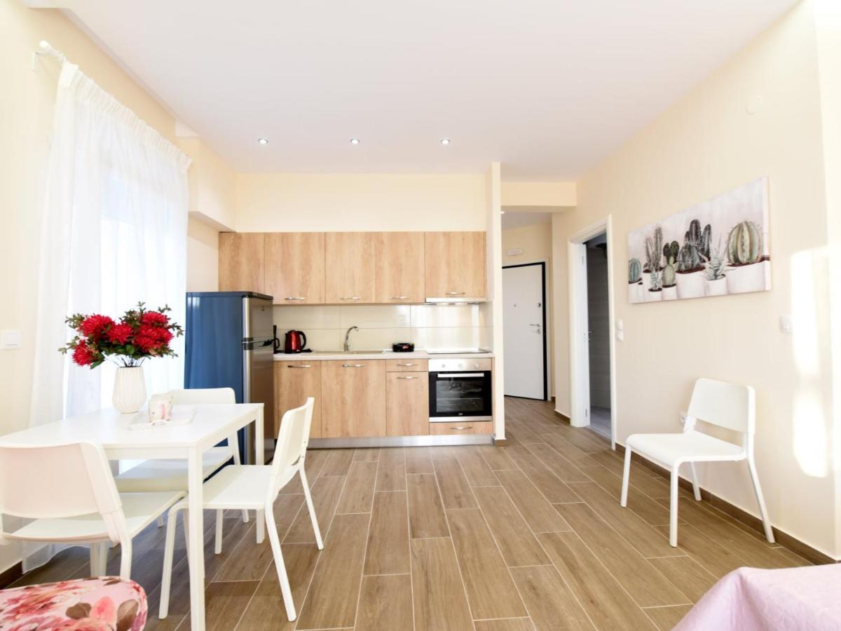 Sabbia Apartments Seafront By Rentalspro Services - Nea Moudania Halkidiki Экстерьер фото