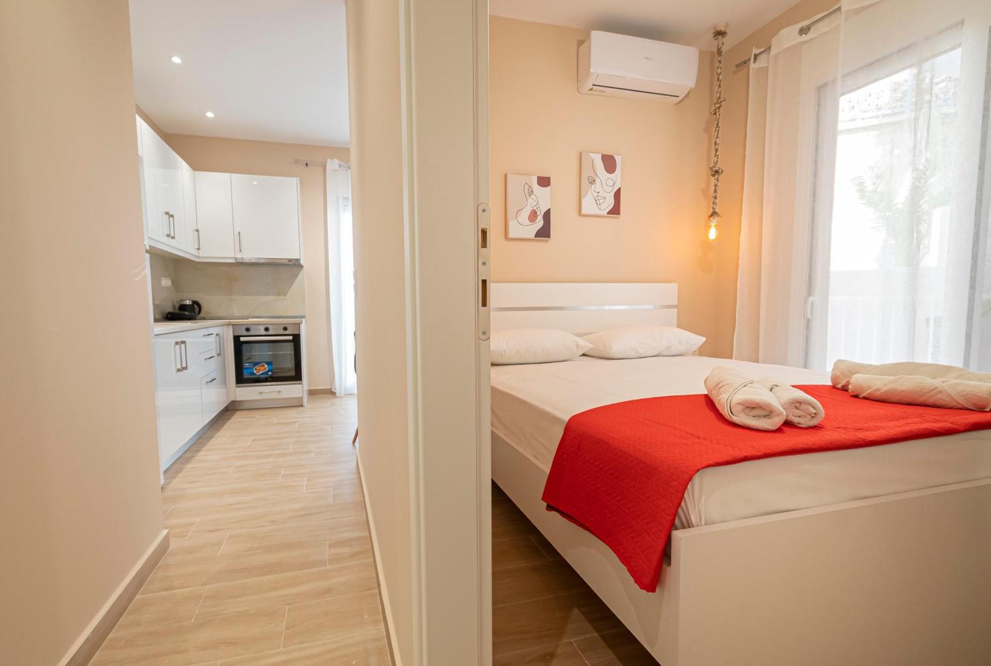 Sabbia Apartments Seafront By Rentalspro Services - Nea Moudania Halkidiki Экстерьер фото